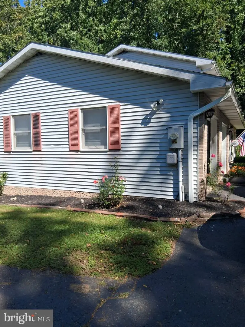 1005 Mill Hill Rd, East Greenville, PA 18041 - #3