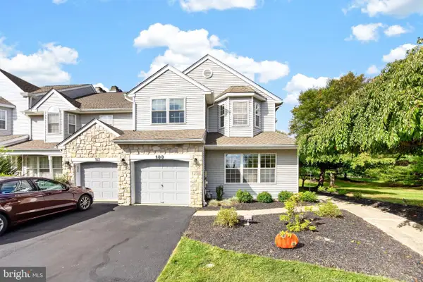 100 Steeplechase Dr #, NORTH WALES, PA 19454