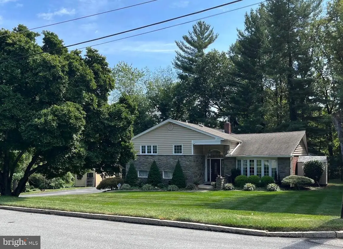 558 Sprague Rd #, Penn Valley, PA 19072 - #1