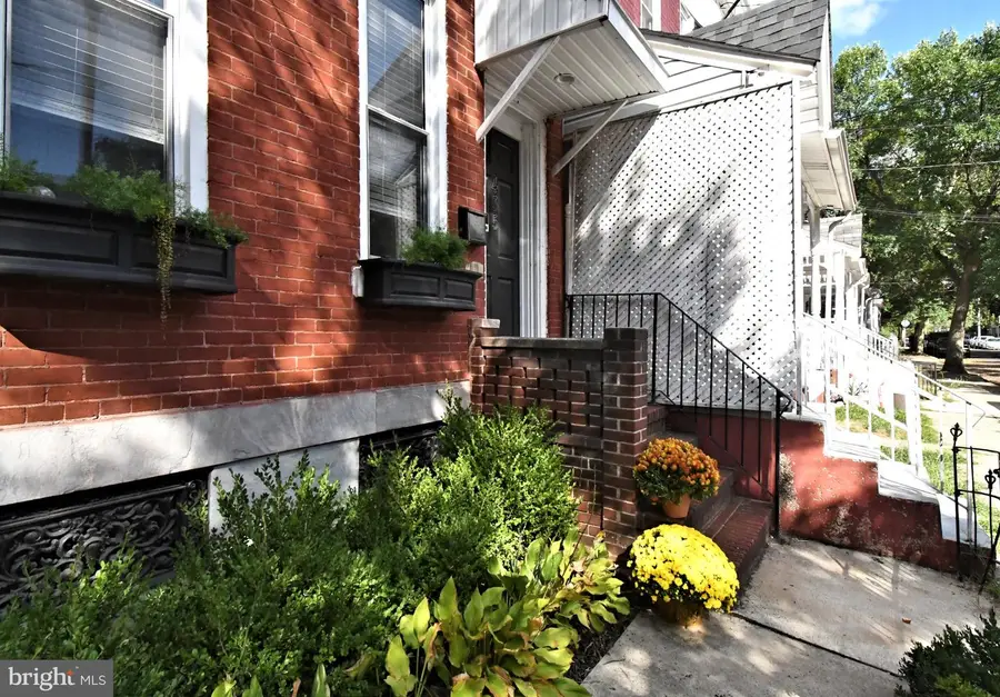 435 Walnut St #, Pottstown, PA 19464 - #2