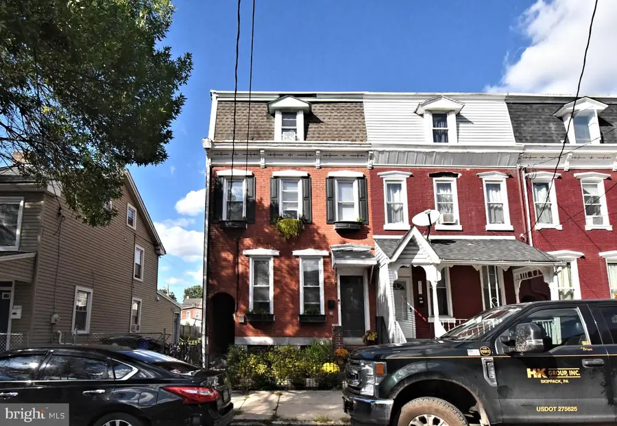 435 Walnut St #, Pottstown, PA 19464 - #3