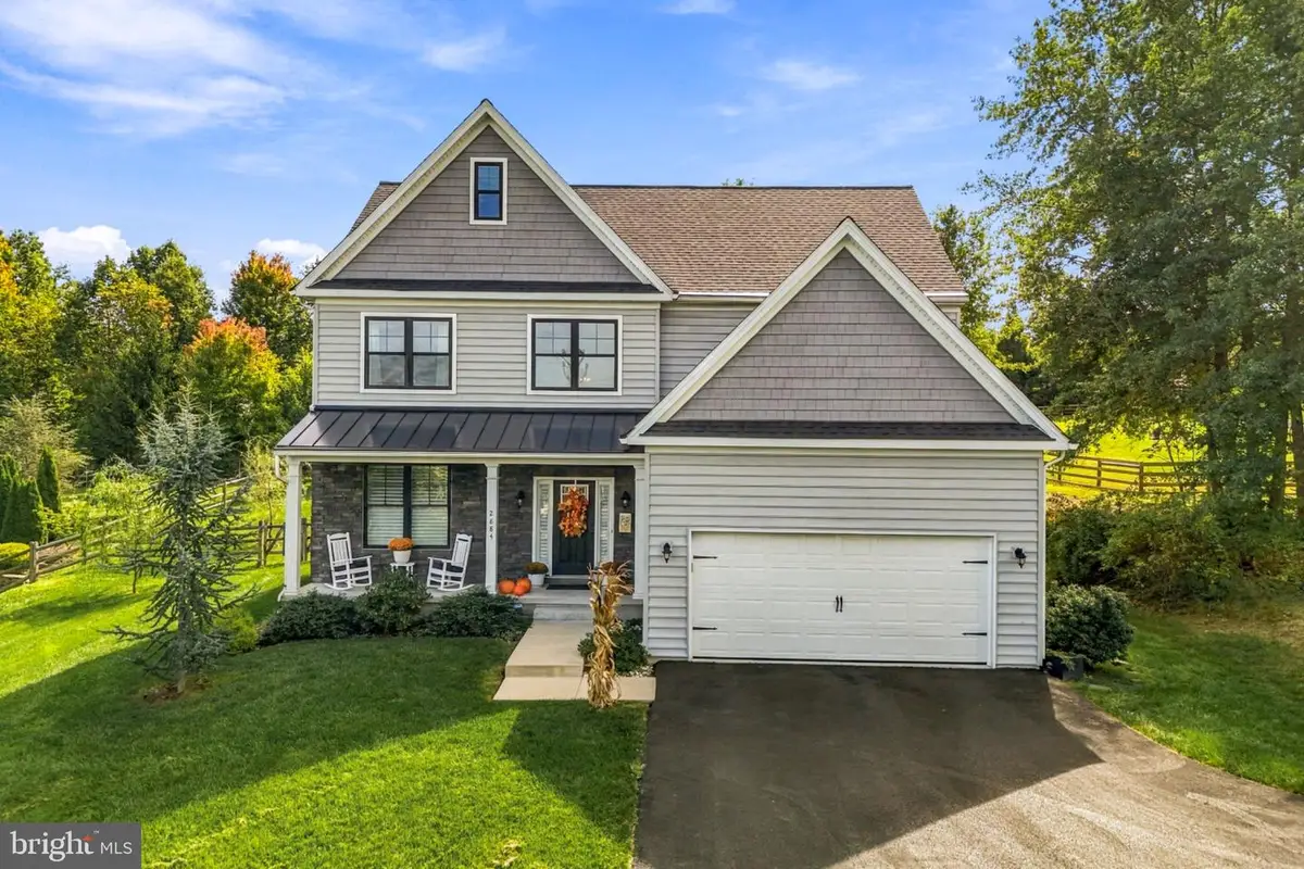 2884 Fagleysville Rd, Gilbertsville, PA 19525 - #1