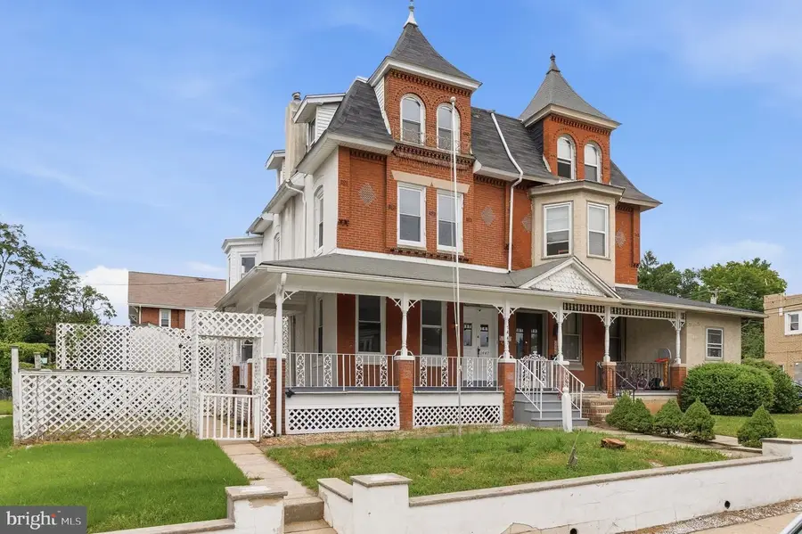 1447 Powell St, Norristown, PA 19401 - #2