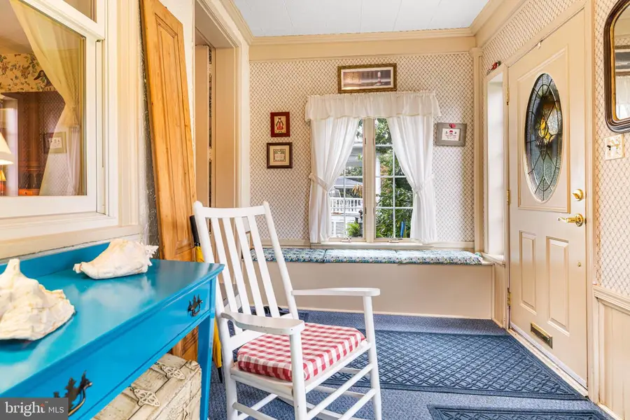 223 Cliveden Ave, Glenside, PA 19038 - #3