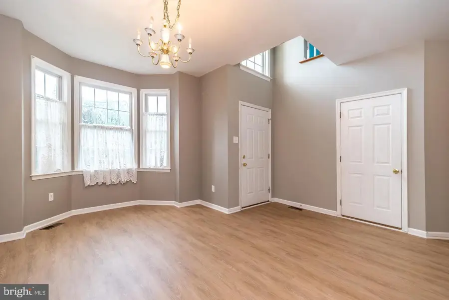 101 Oxford Ct #143, Ambler, PA 19002 - #2