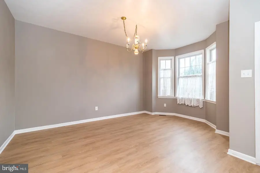 101 Oxford Ct #143, Ambler, PA 19002 - #3