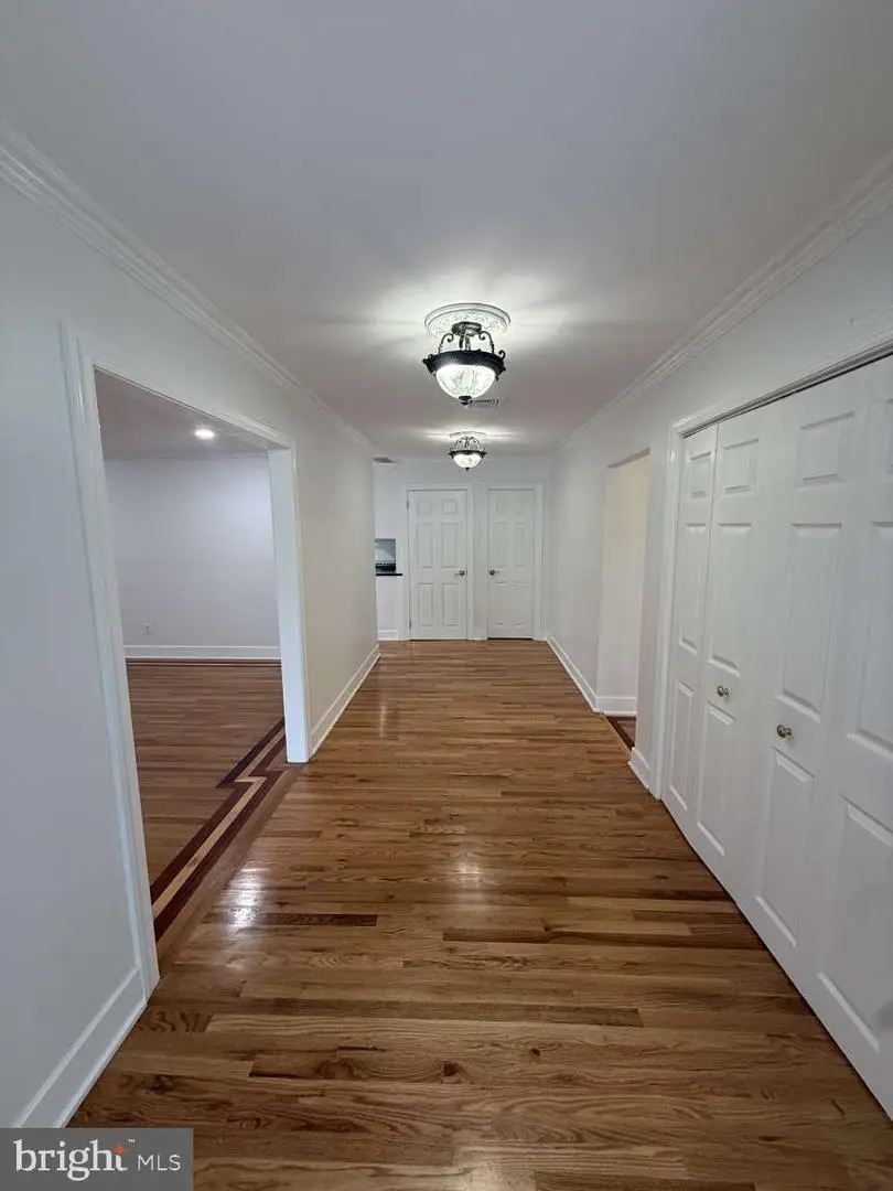 7949 Rolling Green Rd, Cheltenham, PA 19012 - #3