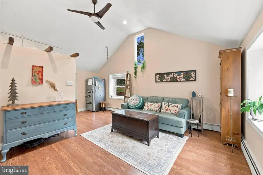 247 Pinetown Rd, Norristown, PA 19403 - #2