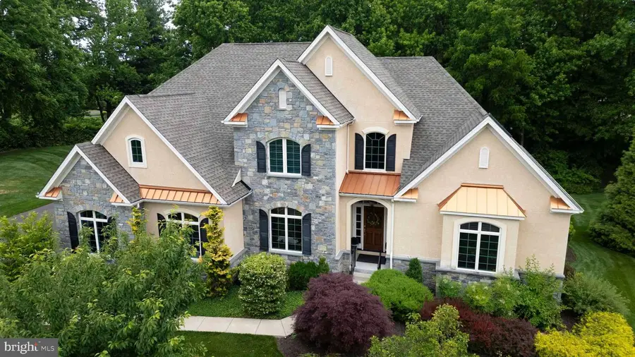 600 Harpers Ln, Huntingdon Valley, PA 19006 - #2