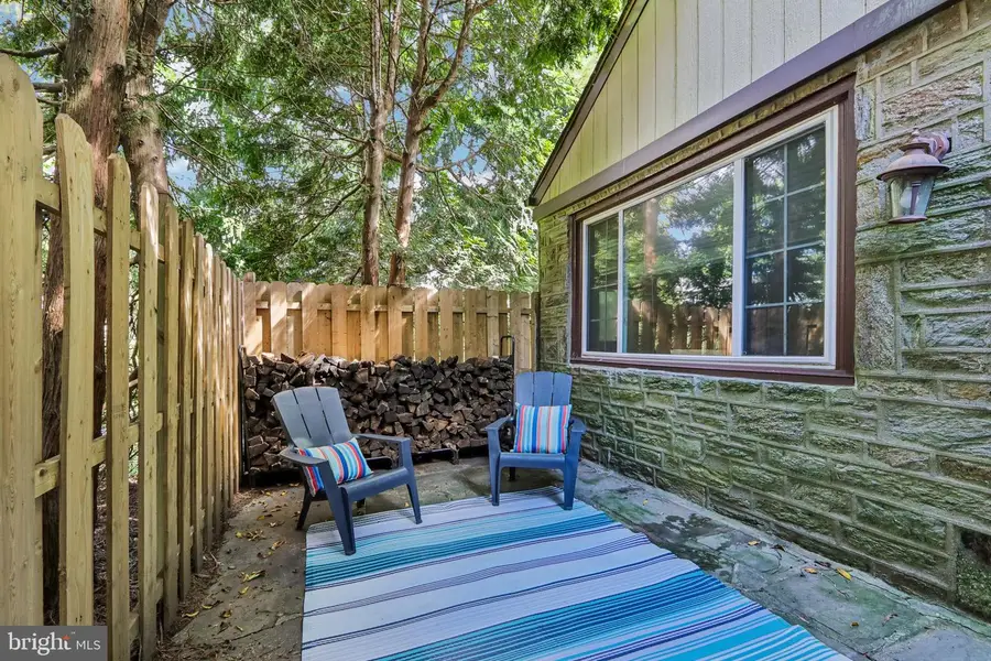 8125 Heacock Ln #, Wyncote, PA 19095 - #3