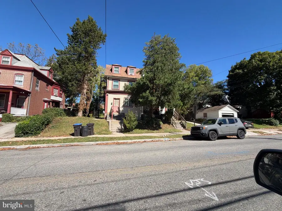 315 W Fornance St, Norristown, PA 19401 - #3