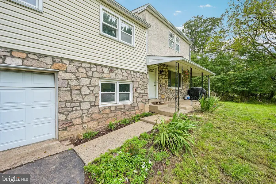 3235 Marilyn Ave #, Norristown, PA 19403 - #2