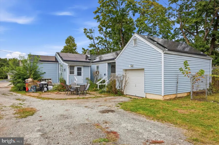 112 N Midland Ave, Norristown, PA 19403 - #2