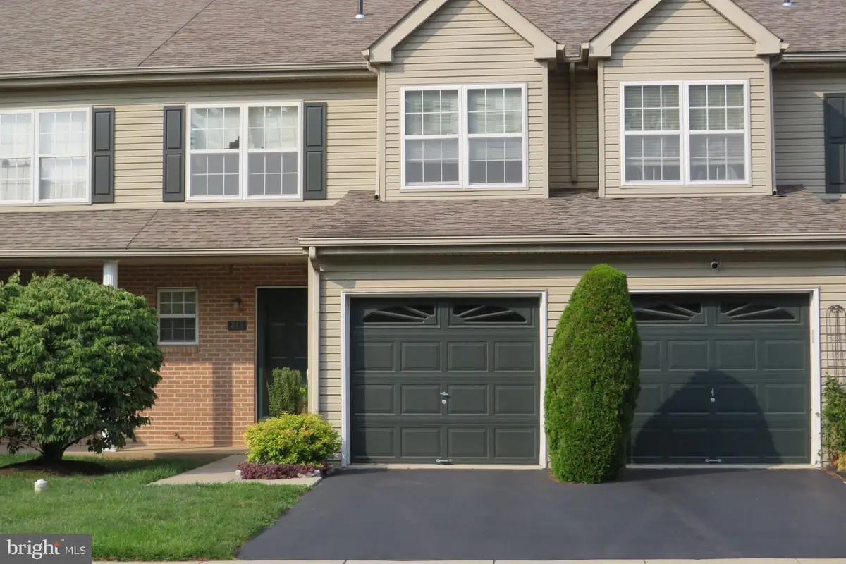 213 Yale Court Trappe Pa Yale Ct, Trappe, PA 19426 - #1