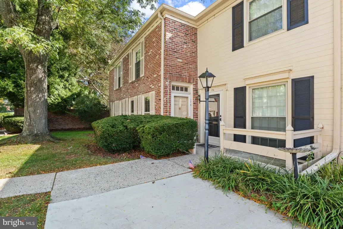 176 Cheshire Dr, Penllyn, PA 19422 - #1