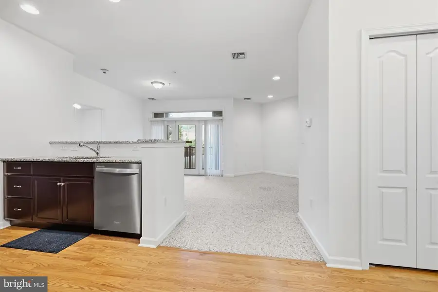 264 Carson Terrace Ter, Huntingdon Valley, PA 19006 - #3