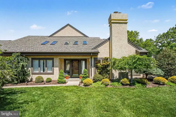 944 Hedgerow Ct #, BLUE BELL, PA 19422