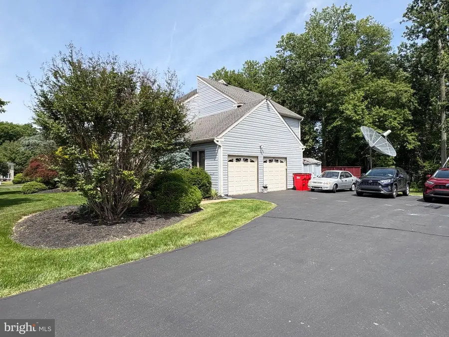 206 Steeplechase Dr, North Wales, PA 19454 - #3