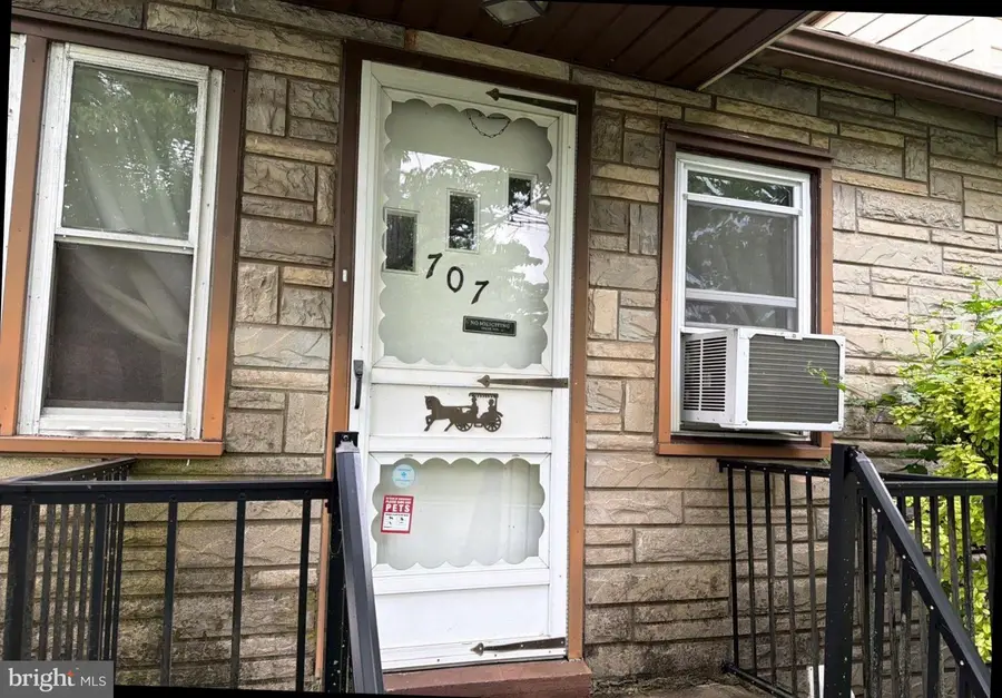 707 Green St #, Lansdale, PA 19446 - #3