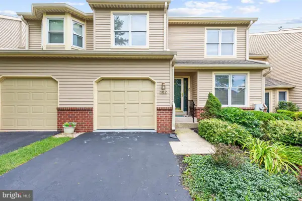 187 Pinecrest Ln #, LANSDALE, PA 19446
