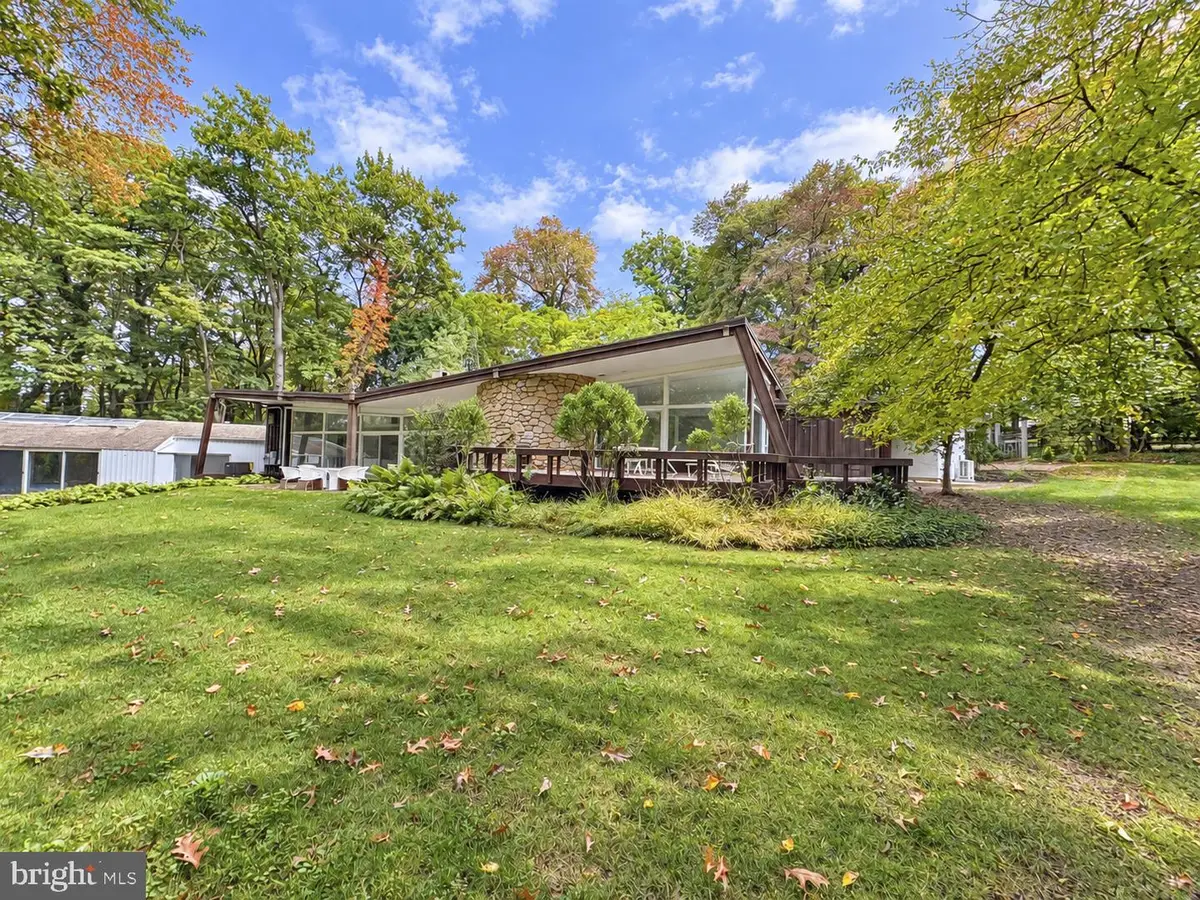 39 Fairview Rd, Penn Valley, PA 19072 - #1