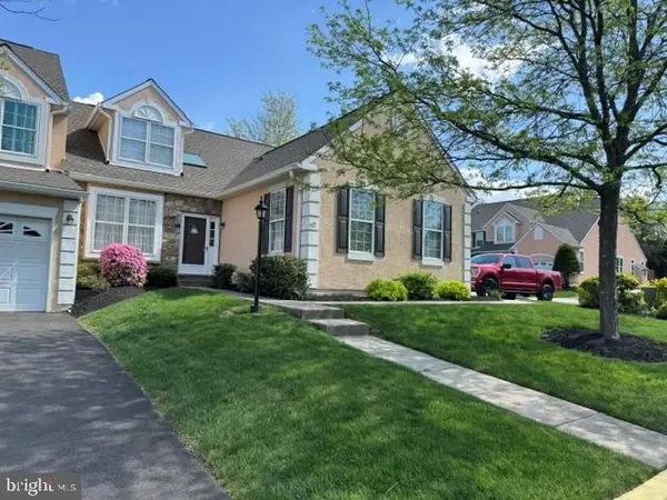 48 Wheatsheaf Ln #, NORRISTOWN, PA 19403