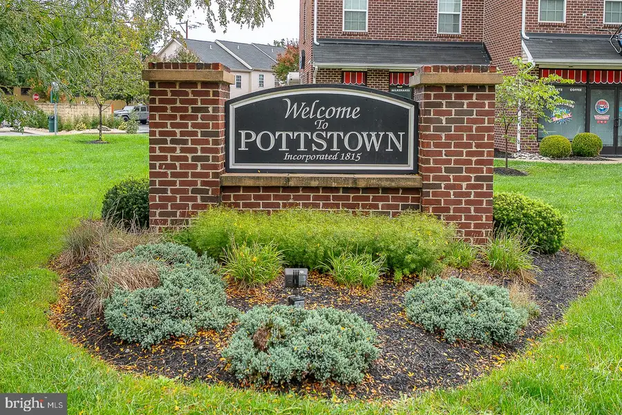 192 S Hanover St #e, Pottstown, PA 19464 - #2