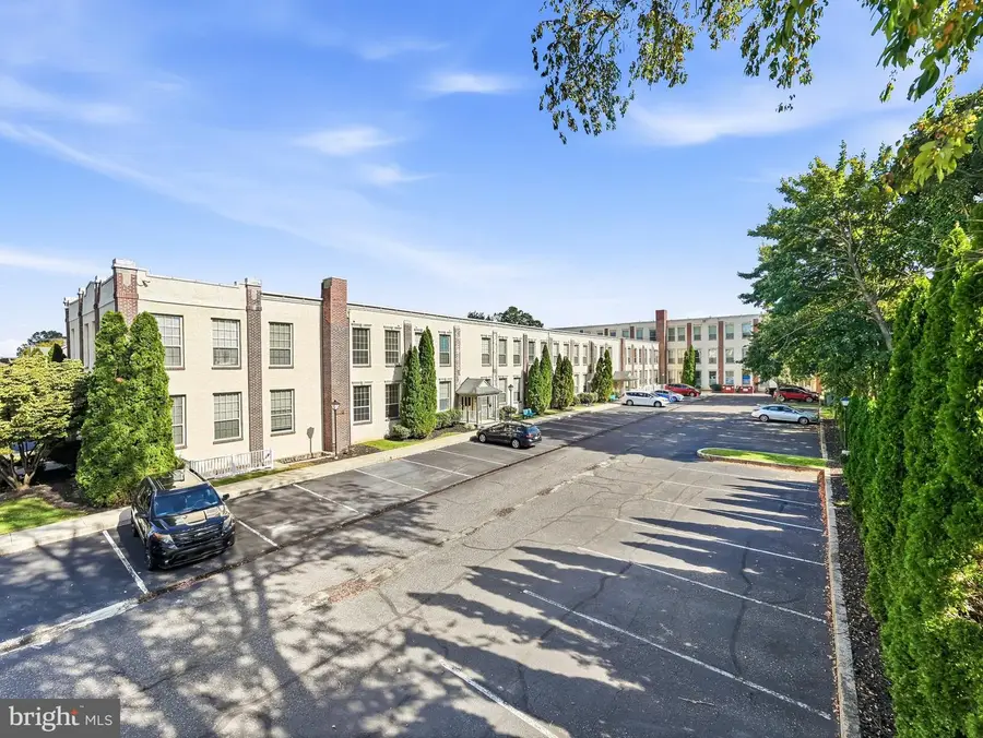 735 Washington St #204, Royersford, PA 19468 - #2