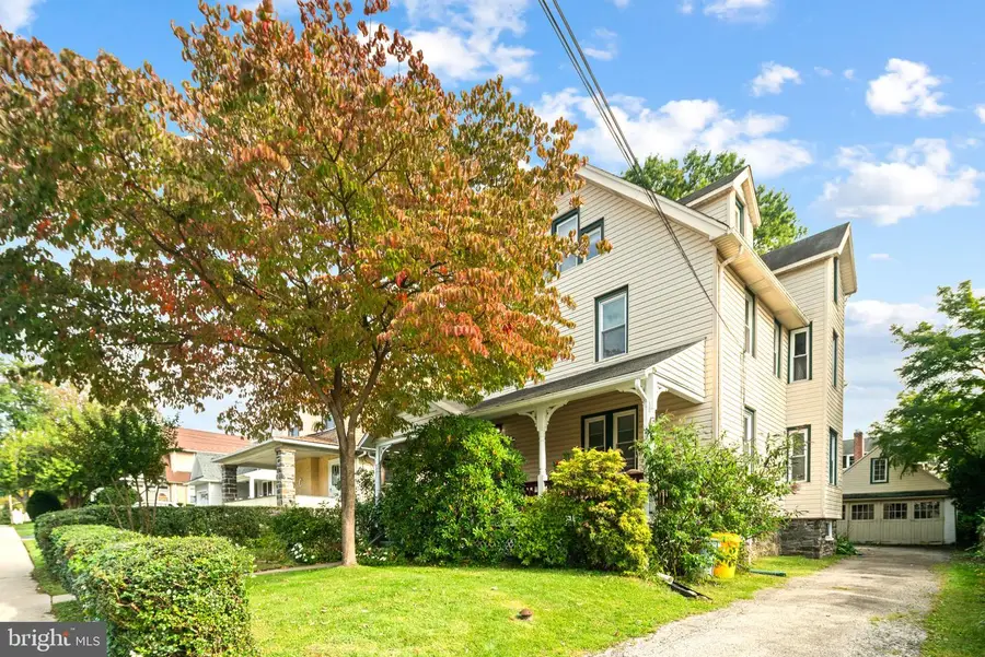 213 Linwood Ave, Ardmore, PA 19003 - #2