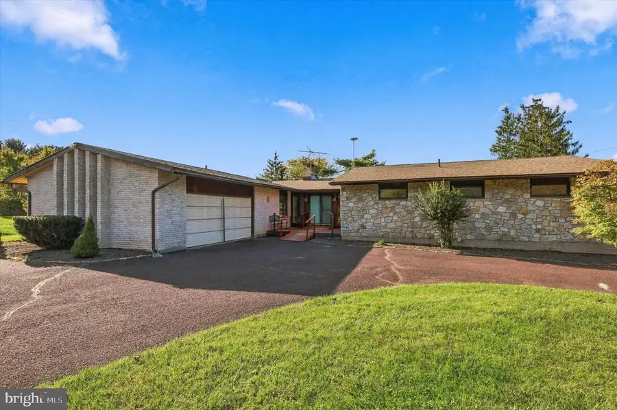 2125 Berks Rd #, Lansdale, PA 19446 - #2