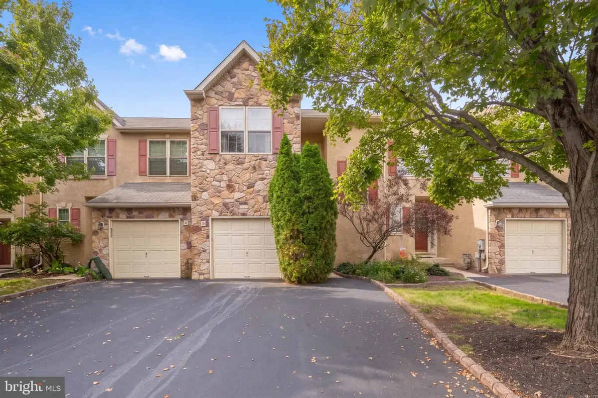 6 Abbott Ct, Norristown, PA 19403 - #1