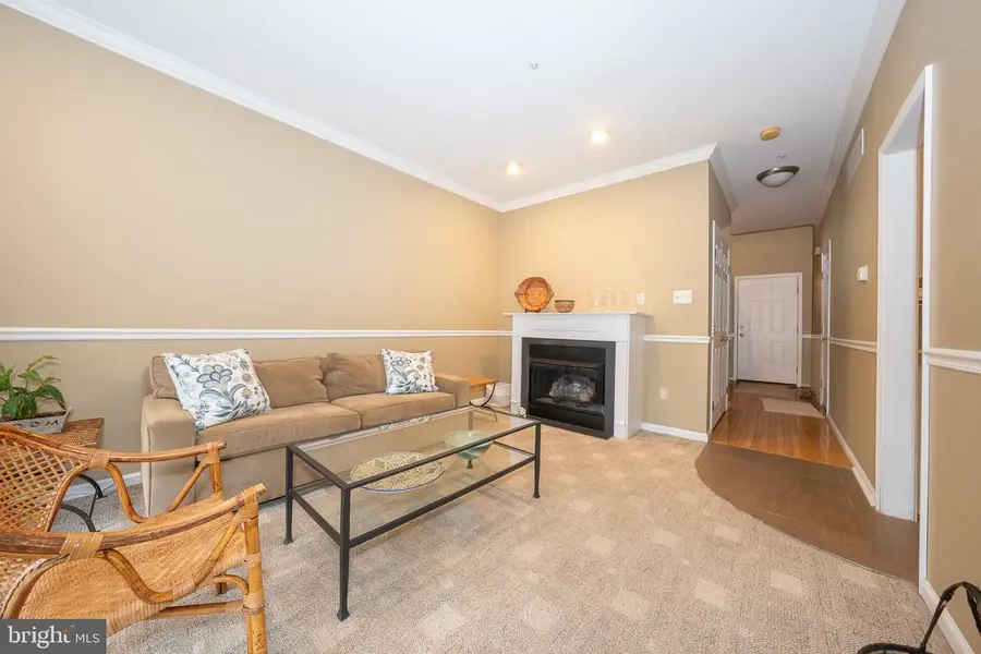 6 Abbott Ct, Norristown, PA 19403 - #2