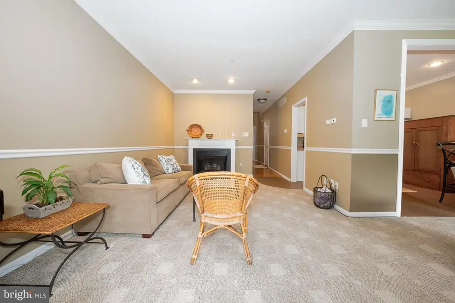 6 Abbott Ct, Norristown, PA 19403 - #3