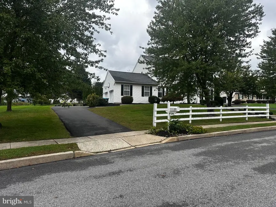 19 Cardinal Ln #, Collegeville, PA 19426 - #2