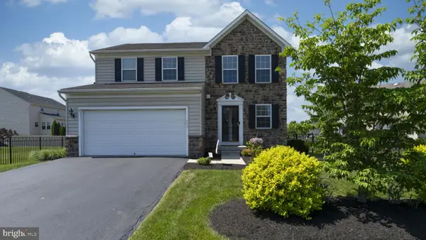 113 Dove Dr, GILBERTSVILLE, PA 19525