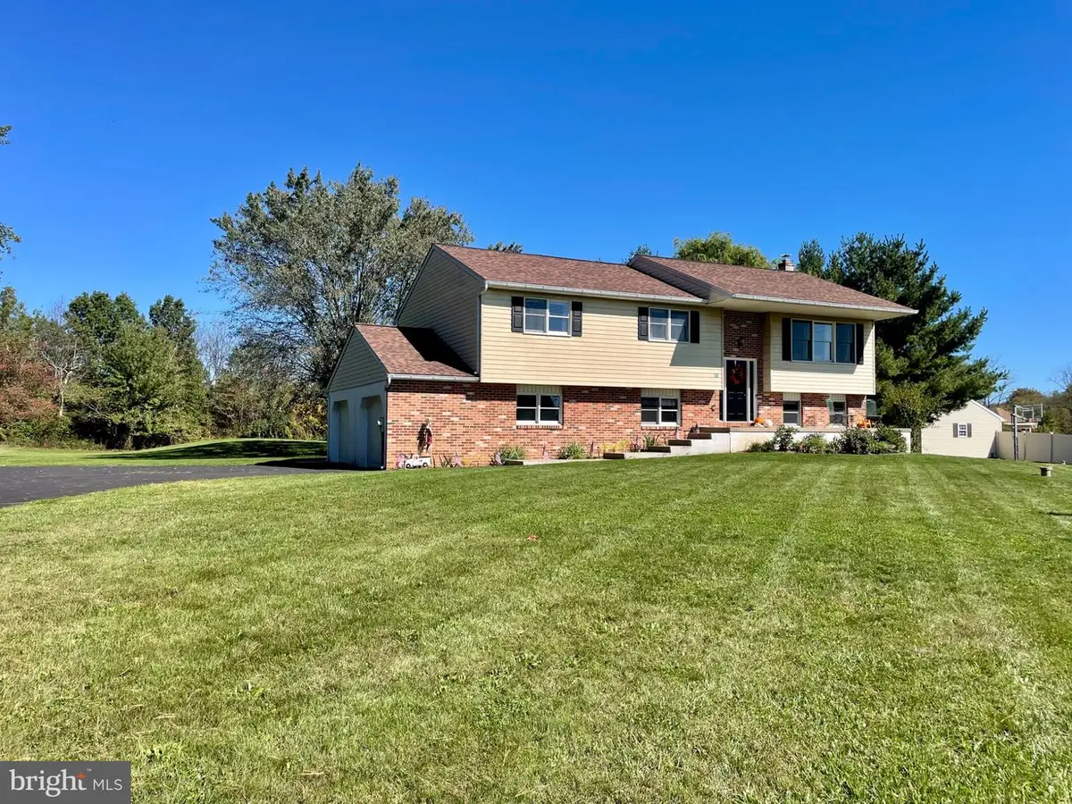 129 Graterford Rd #, Schwenksville, PA 19473 - #1
