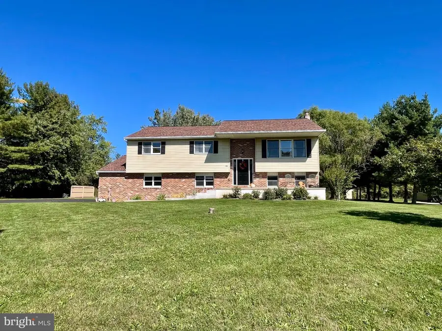 129 Graterford Rd #, Schwenksville, PA 19473 - #2