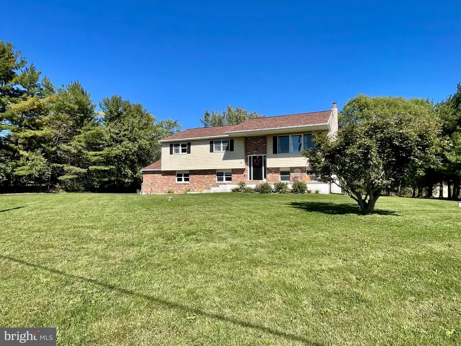 129 Graterford Rd #, Schwenksville, PA 19473 - #3