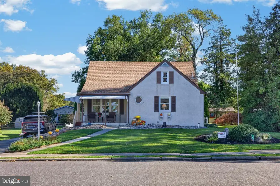 910 Church St, Royersford, PA 19468 - #2