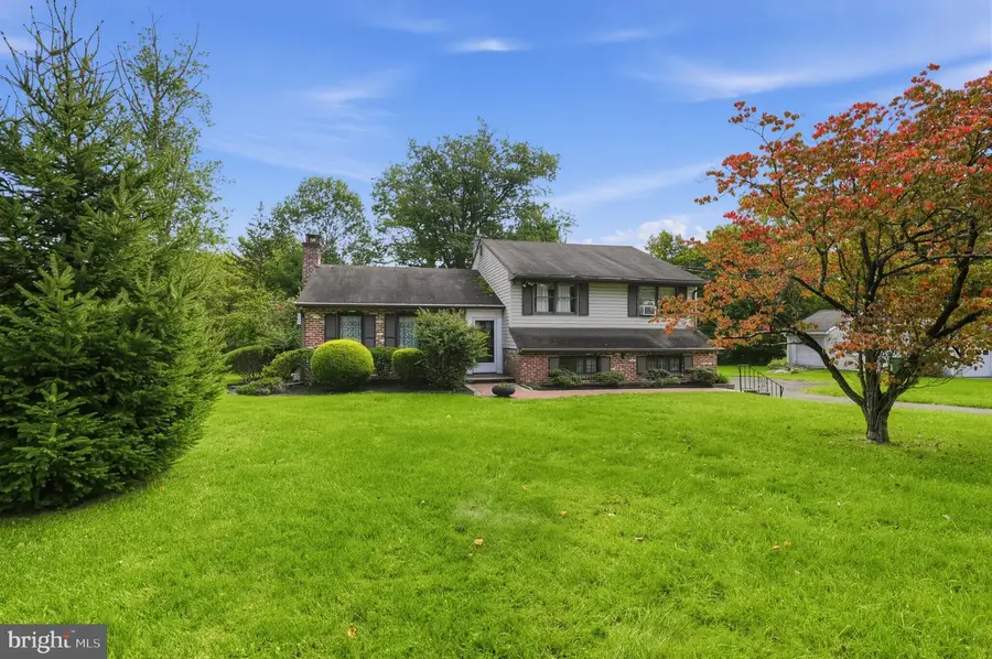 524 Tennis Ave, Ambler, PA 19002 - #2