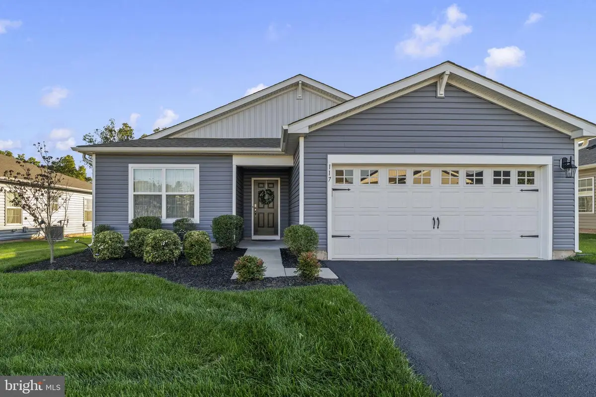 117 Lilly Dr, Pottstown, PA 19464 - #1