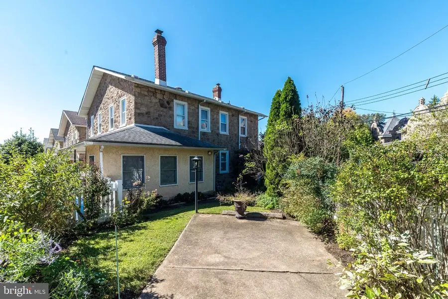 460 Renfrew Ave, Ambler, PA 19002 - #2