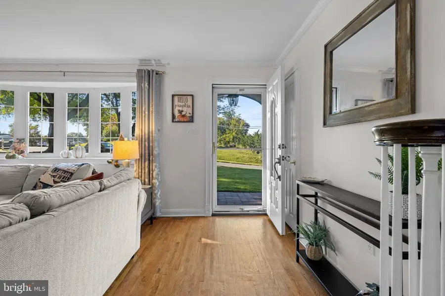 385 Evergreen Rd, King Of Prussia, PA 19406 - #2