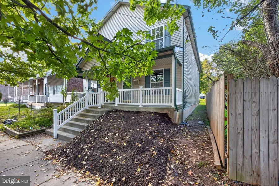 521 W Chestnut St #, Pottstown, PA 19464 - #3