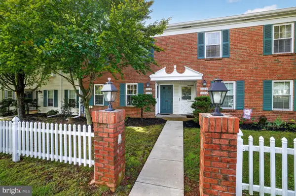 1111-a Jefferson Ct, LANSDALE, PA 19446