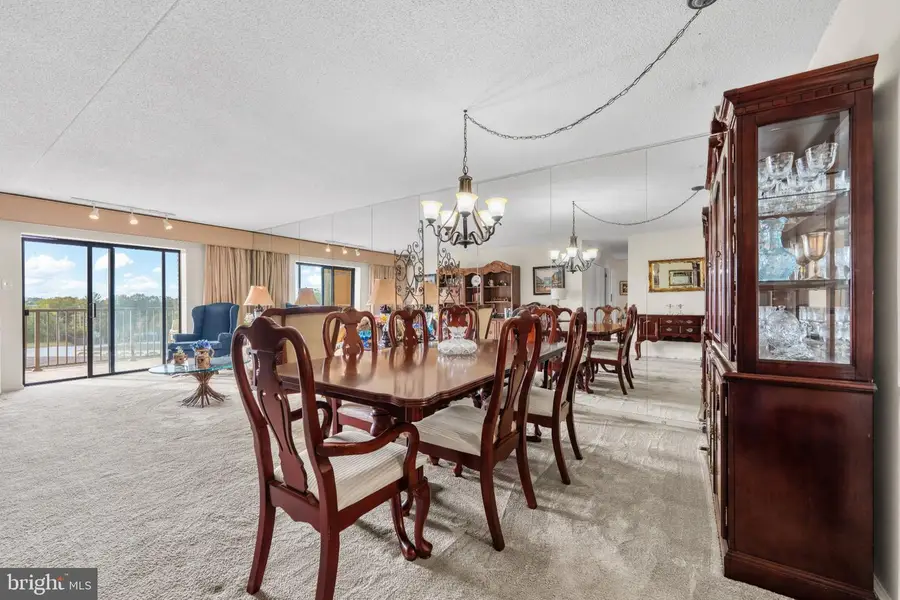 10611 Valley Forge Cir #611, King Of Prussia, PA 19406 - #2