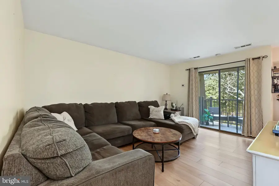 602 Meadowview Ln #602, Monterey Clare, PA 19453 - #2