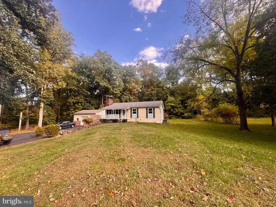 162 Steinmetz Rd, Schwenksville, PA 19473 - #2