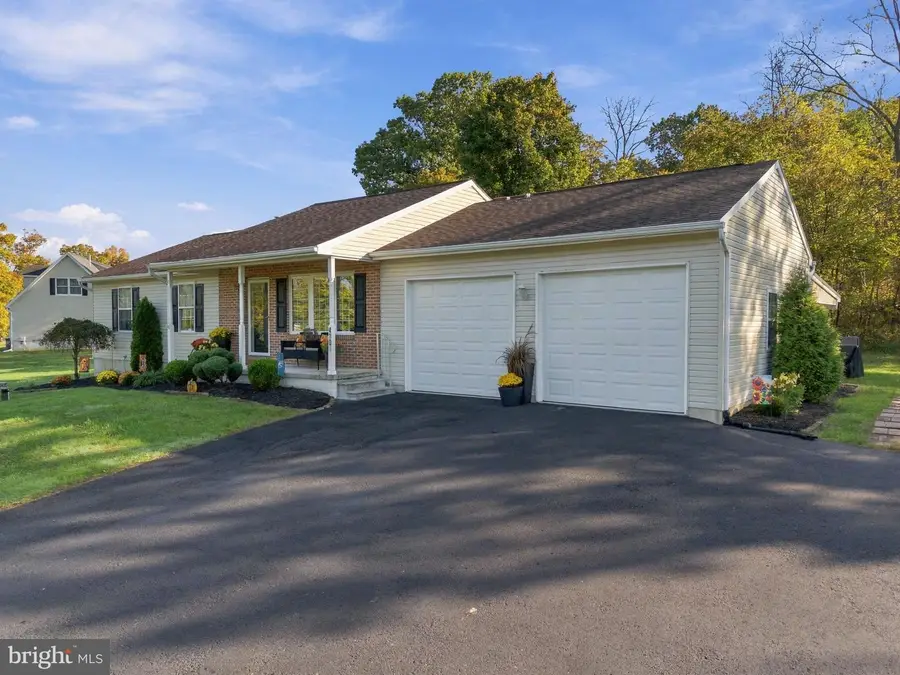 4301 Geryville Pike, Green Lane, PA 18054 - #3