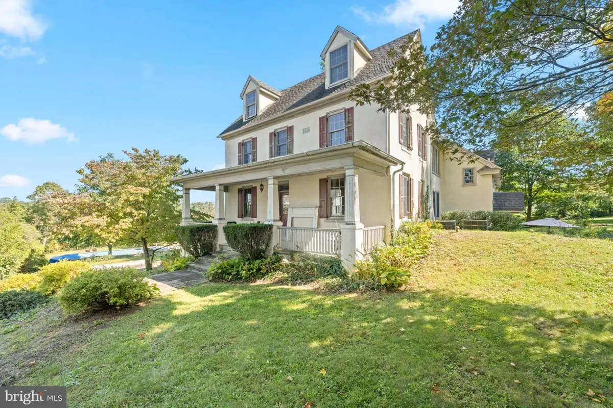 758 Perkiomenville Rd, Perkiomenville, PA 18074 - #1
